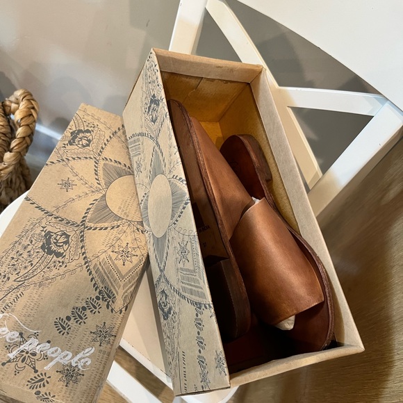 Free People Vincent Slide Sandel color Luggage - Picture 3 of 7